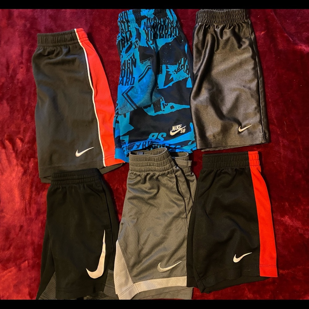 Lot 6 Nike Boys Basketball Shorts Size 5-6